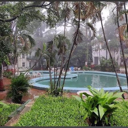 Anand Ritz Resort מת'ראן מראה חיצוני תמונה