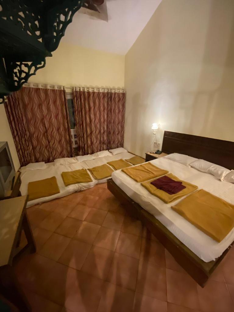 Anand Ritz Resort מת'ראן מראה חיצוני תמונה