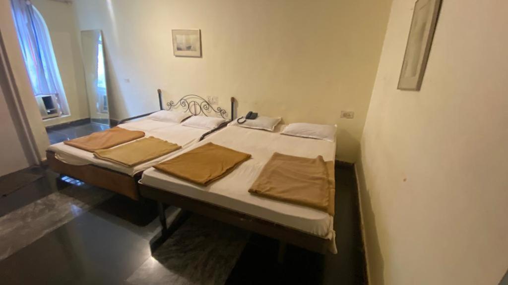 Anand Ritz Resort מת'ראן מראה חיצוני תמונה