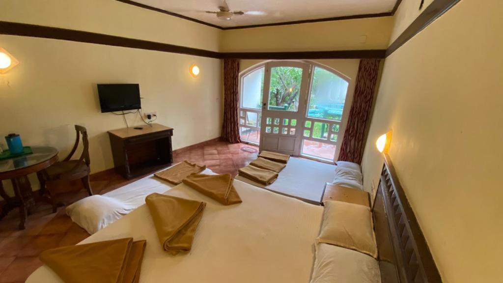 Anand Ritz Resort מת'ראן מראה חיצוני תמונה